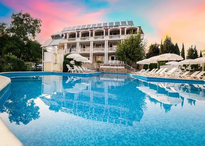 Villa Aurora