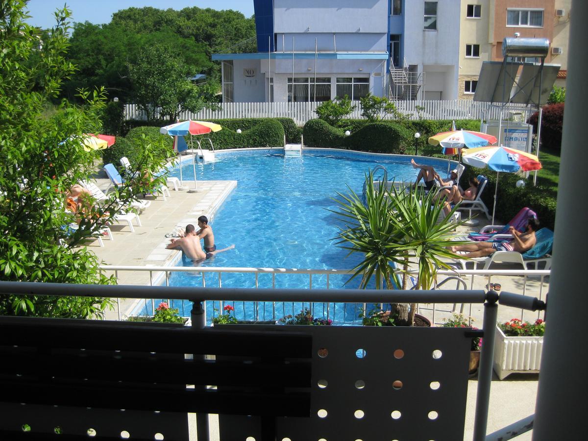 Aurora Hotel